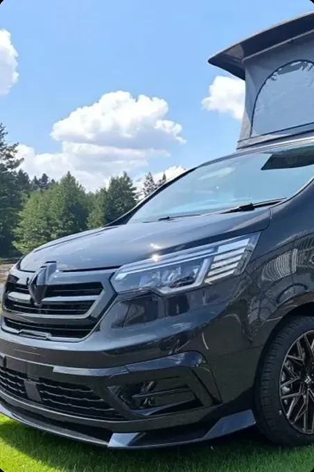 Renault Trafic campervan with an OLPRO awning